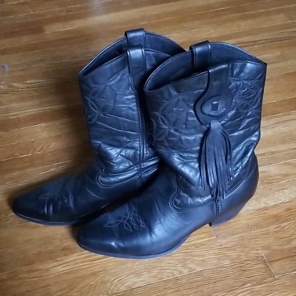 Laredo Black Leather Western Heeled Boots